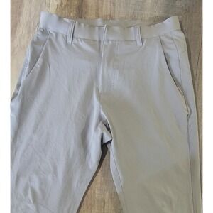 Fabletics The Only Pant Men's 30x32 Gray Chino‎ Performance Golf Pants EUC